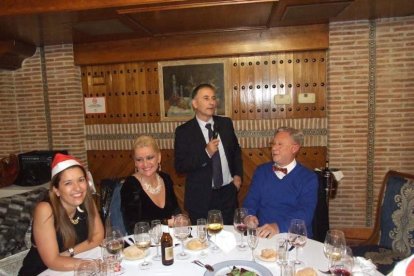 La celebración ha contado con la asistencia de la directora del Máster, Alicia Sáez Schroh. Fotos: JA. Barrios