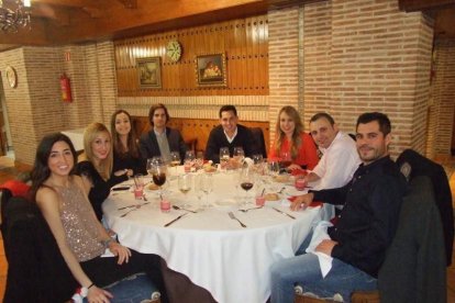 La celebración ha contado con la asistencia de la directora del Máster, Alicia Sáez Schroh. Fotos: JA. Barrios