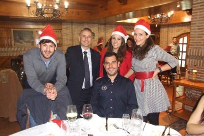 La celebración ha contado con la asistencia de la directora del Máster, Alicia Sáez Schroh. Fotos: JA. Barrios