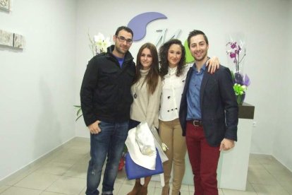 Javier Muro Torres es el responsable del Centro de Fisioterapia de Carretera Alhadra, 37 Fotos: JA Barrios