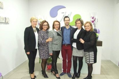 Javier Muro Torres es el responsable del Centro de Fisioterapia de Carretera Alhadra, 37 Fotos: JA Barrios