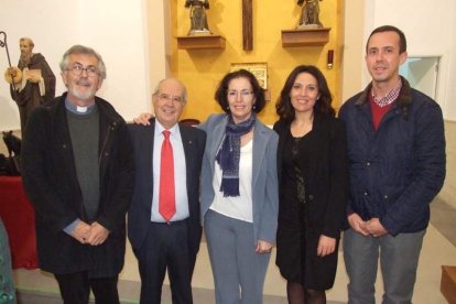 La ermita de San Antón, tras su reciente restauración, acoge con este Pregón su primer acto. Fotos: JA Barrios