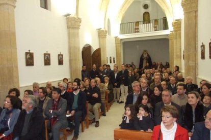 La ermita de San Antón, tras su reciente restauración, acoge con este Pregón su primer acto. Fotos: JA Barrios