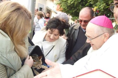 San Antón llena el casco histórico de mascotas