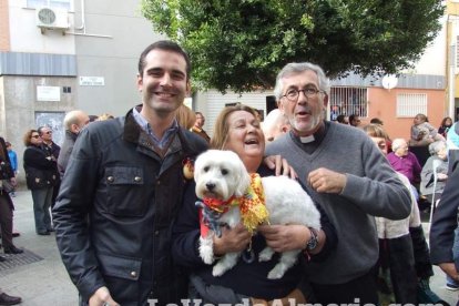 San Antón llena el casco histórico de mascotas