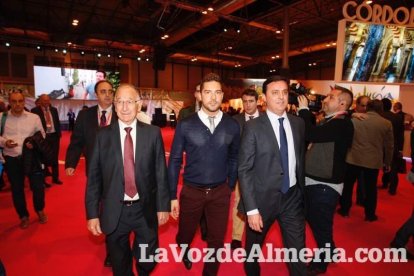 Almería y el turismo activo: la propuesta turística se aleja del consolidado turismo de sol y playa y propone una nueva de conocer Almerí