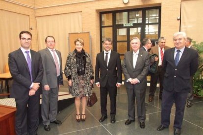 El acto de la Facultad de Derecho de la UAL, lo ha presidido el rector Carmelo Rodríguez. Fotos: JA Barrios