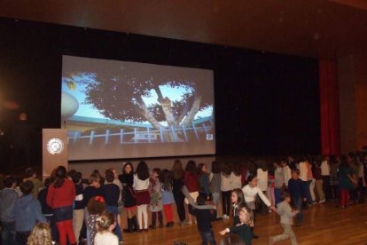 Los colegios Relaño y Freinet realizan dos vídeos a iniciativa del profesor Jean Pierre Gauchí. Fotos: JA Barrios