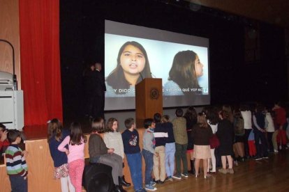 Los colegios Relaño y Freinet realizan dos vídeos a iniciativa del profesor Jean Pierre Gauchí. Fotos: JA Barrios