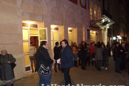 Mar Hernández cuelga el letrero ‘no hay billetes’ en su concierto