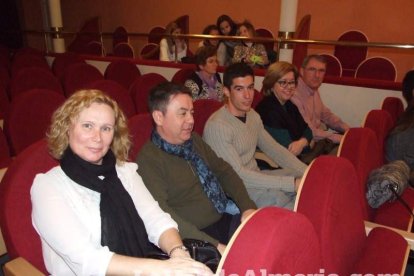 Mar Hernández cuelga el letrero ‘no hay billetes’ en su concierto