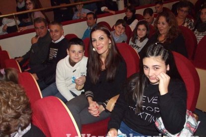 Mar Hernández cuelga el letrero ‘no hay billetes’ en su concierto