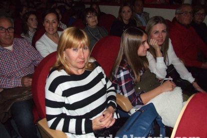 Mar Hernández cuelga el letrero ‘no hay billetes’ en su concierto