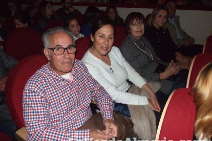 Mar Hernández cuelga el letrero ‘no hay billetes’ en su concierto