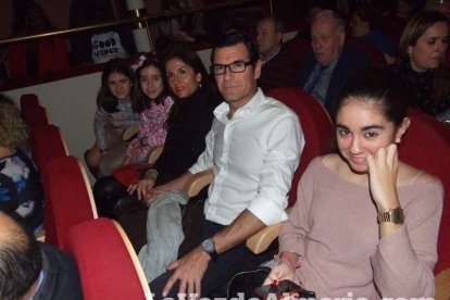 Mar Hernández cuelga el letrero ‘no hay billetes’ en su concierto