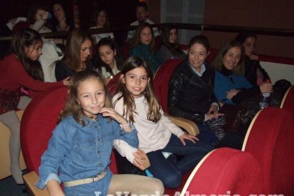 Mar Hernández cuelga el letrero ‘no hay billetes’ en su concierto