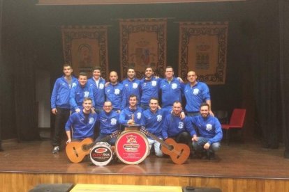 Juan Soto Quiles dirige esta formación y es autor de la letra y música del repertorio.