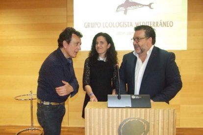 El cantante Manolo García ejerció de introductor en la gala celebrada en la Casa de las Mariposas. Fotos: JA Barrios