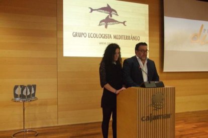 El cantante Manolo García ejerció de introductor en la gala celebrada en la Casa de las Mariposas. Fotos: JA Barrios
