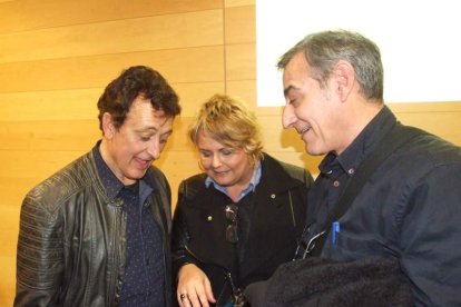 El cantante Manolo García ejerció de introductor en la gala celebrada en la Casa de las Mariposas. Fotos: JA Barrios