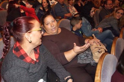 1ª semifinal del concurso de Carnaval. El Auditorio Maestro Padilla se ha llenado de gran apoyo a la fiesta.Fotos: JBarrios