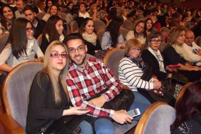 1ª semifinal del concurso de Carnaval. El Auditorio Maestro Padilla se ha llenado de gran apoyo a la fiesta.Fotos: JBarrios