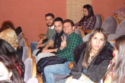 1ª semifinal del concurso de Carnaval. El Auditorio Maestro Padilla se ha llenado de gran apoyo a la fiesta.Fotos: JBarrios
