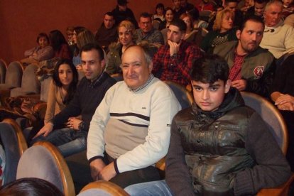 1ª semifinal del concurso de Carnaval. El Auditorio Maestro Padilla se ha llenado de gran apoyo a la fiesta.Fotos: JBarrios