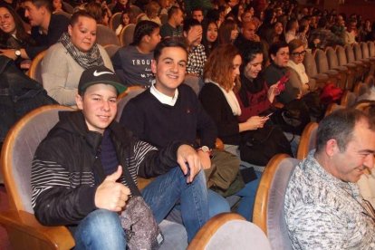 1ª semifinal del concurso de Carnaval. El Auditorio Maestro Padilla se ha llenado de gran apoyo a la fiesta.Fotos: JBarrios