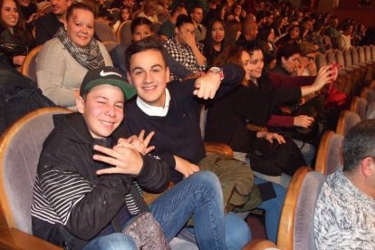 1ª semifinal del concurso de Carnaval. El Auditorio Maestro Padilla se ha llenado de gran apoyo a la fiesta.Fotos: JBarrios