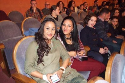 1ª semifinal del concurso de Carnaval. El Auditorio Maestro Padilla se ha llenado de gran apoyo a la fiesta.Fotos: JBarrios
