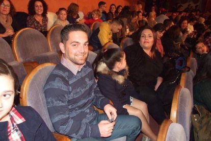 1ª semifinal del concurso de Carnaval. El Auditorio Maestro Padilla se ha llenado de gran apoyo a la fiesta.Fotos: JBarrios