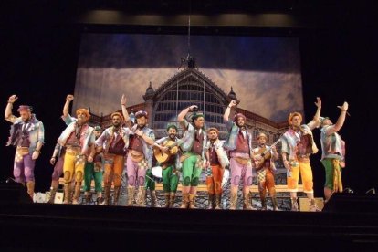 1ª semifinal del concurso de Carnaval. El Auditorio Maestro Padilla se ha llenado de gran apoyo a la fiesta.Fotos: JBarrios