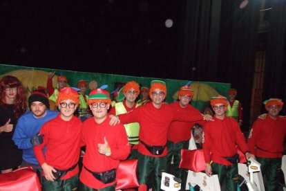 1ª semifinal del concurso de Carnaval. El Auditorio Maestro Padilla se ha llenado de gran apoyo a la fiesta.Fotos: JBarrios