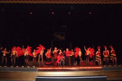 1ª semifinal del concurso de Carnaval. El Auditorio Maestro Padilla se ha llenado de gran apoyo a la fiesta.Fotos: JBarrios