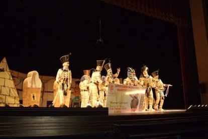 1ª semifinal del concurso de Carnaval. El Auditorio Maestro Padilla se ha llenado de gran apoyo a la fiesta.Fotos: JBarrios