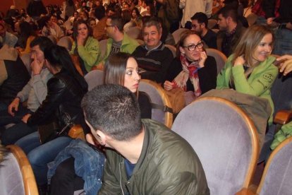 1ª semifinal del concurso de Carnaval. El Auditorio Maestro Padilla se ha llenado de gran apoyo a la fiesta.Fotos: JBarrios