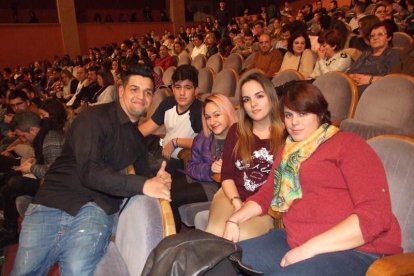 1ª semifinal del concurso de Carnaval. El Auditorio Maestro Padilla se ha llenado de gran apoyo a la fiesta.Fotos: JBarrios