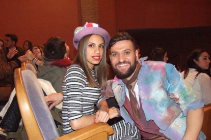 1ª semifinal del concurso de Carnaval. El Auditorio Maestro Padilla se ha llenado de gran apoyo a la fiesta.Fotos: JBarrios