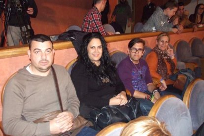 1ª semifinal del concurso de Carnaval. El Auditorio Maestro Padilla se ha llenado de gran apoyo a la fiesta.Fotos: JBarrios