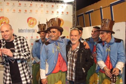 Comparsas, chirigotas, agrupaciones y cuarteto participan en esta fase. Fotos: JA Barrios