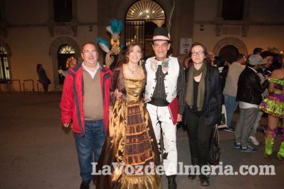 Lectura del Pregón del Carnaval de Almería a cargo de Juan Antonio Barrios. Fotos: Fran Muñoz.