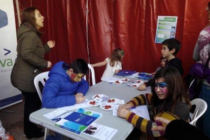 El ‘Oro rojo’, protagonista en la Plaza Vieja. Las empresas del sector y las instituciones almerienses se suman a un reconocimiento uná