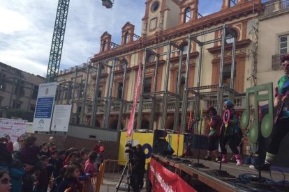 El ‘Oro rojo’, protagonista en la Plaza Vieja. Las empresas del sector y las instituciones almerienses se suman a un reconocimiento uná