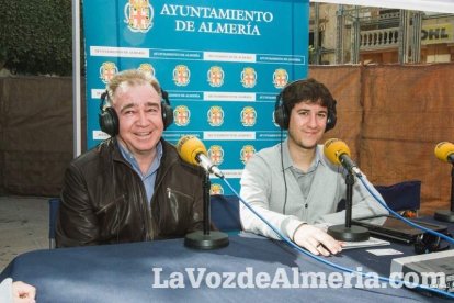 El ‘Oro rojo’, protagonista en la Plaza Vieja. Las empresas del sector y las instituciones almerienses se suman a un reconocimiento uná