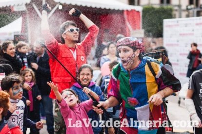 El ‘Oro rojo’, protagonista en la Plaza Vieja. Las empresas del sector y las instituciones almerienses se suman a un reconocimiento uná
