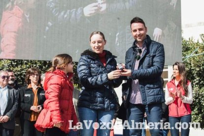 El ‘Oro rojo’, protagonista en la Plaza Vieja. Las empresas del sector y las instituciones almerienses se suman a un reconocimiento uná
