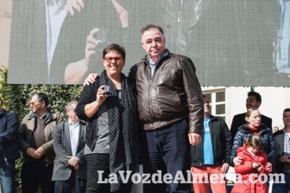 El ‘Oro rojo’, protagonista en la Plaza Vieja. Las empresas del sector y las instituciones almerienses se suman a un reconocimiento uná