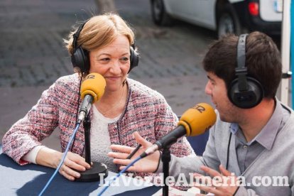 El ‘Oro rojo’, protagonista en la Plaza Vieja. Las empresas del sector y las instituciones almerienses se suman a un reconocimiento uná