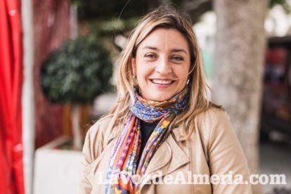 El ‘Oro rojo’, protagonista en la Plaza Vieja. Las empresas del sector y las instituciones almerienses se suman a un reconocimiento uná